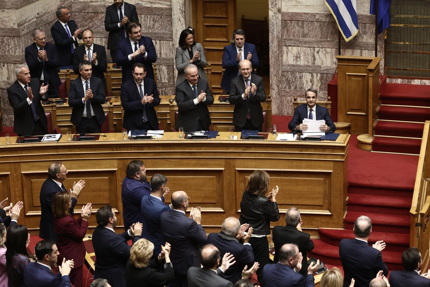 Μητσοτάκης vs Ανδρουλάκη: Δύο Ελλάδες στον ίδιο προϋπολογισμό Μητσοτάκης vs Ανδρουλάκη: Δύο Ελλάδες στον ίδιο προϋπολογισμό