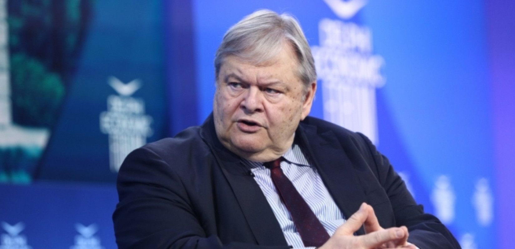 Βενιζέλος: Το Νομικό "Σφυροκόπημα" στο παρακράτος - Ανάλυση 28/02 Βενιζέλος: Το Νομικό “Σφυροκόπημα” στο παρακράτος – Ανάλυση 28/02