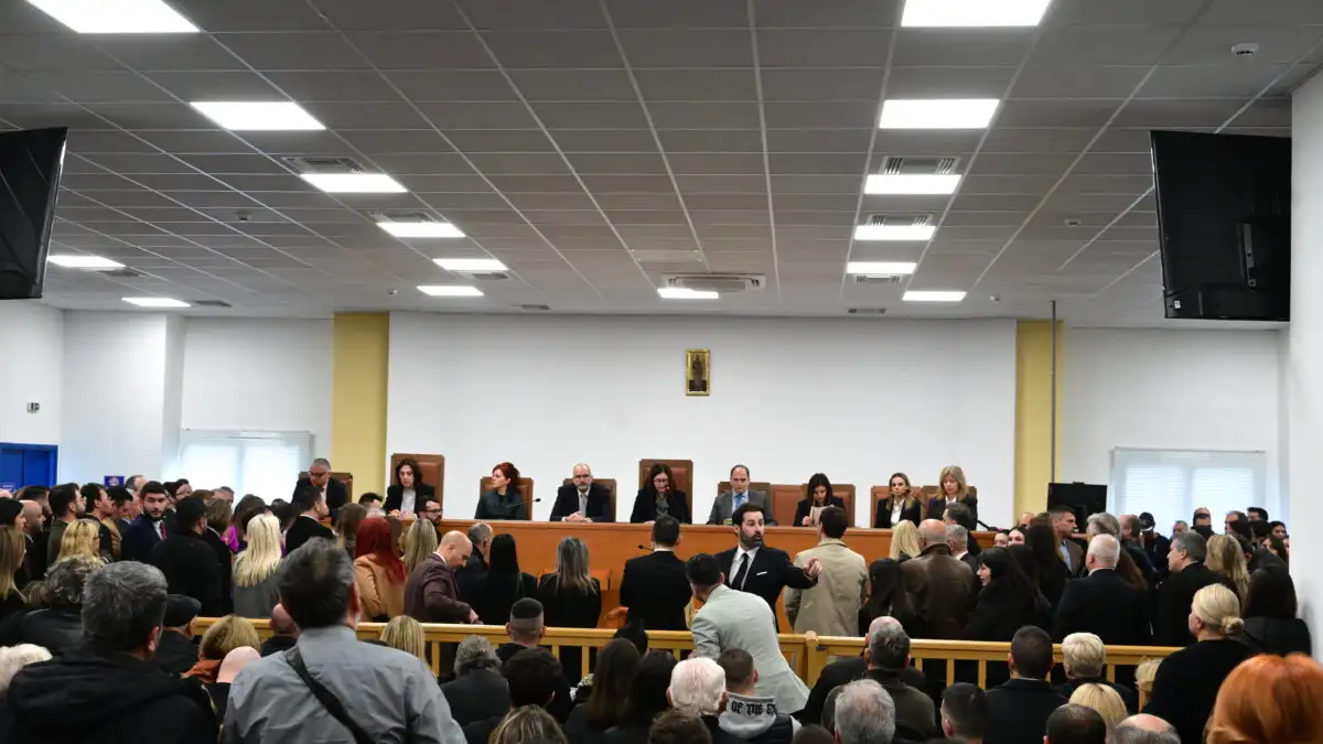 Τέμπη: Η λεπτή γραμμή ανάμεσα στη δικαιοσύνη και τα λαϊκά δικαστήρια - Άποψη 24/03 Τέμπη: Η λεπτή γραμμή ανάμεσα στη δικαιοσύνη και τα λαϊκά δικαστήρια – Άποψη 24/03