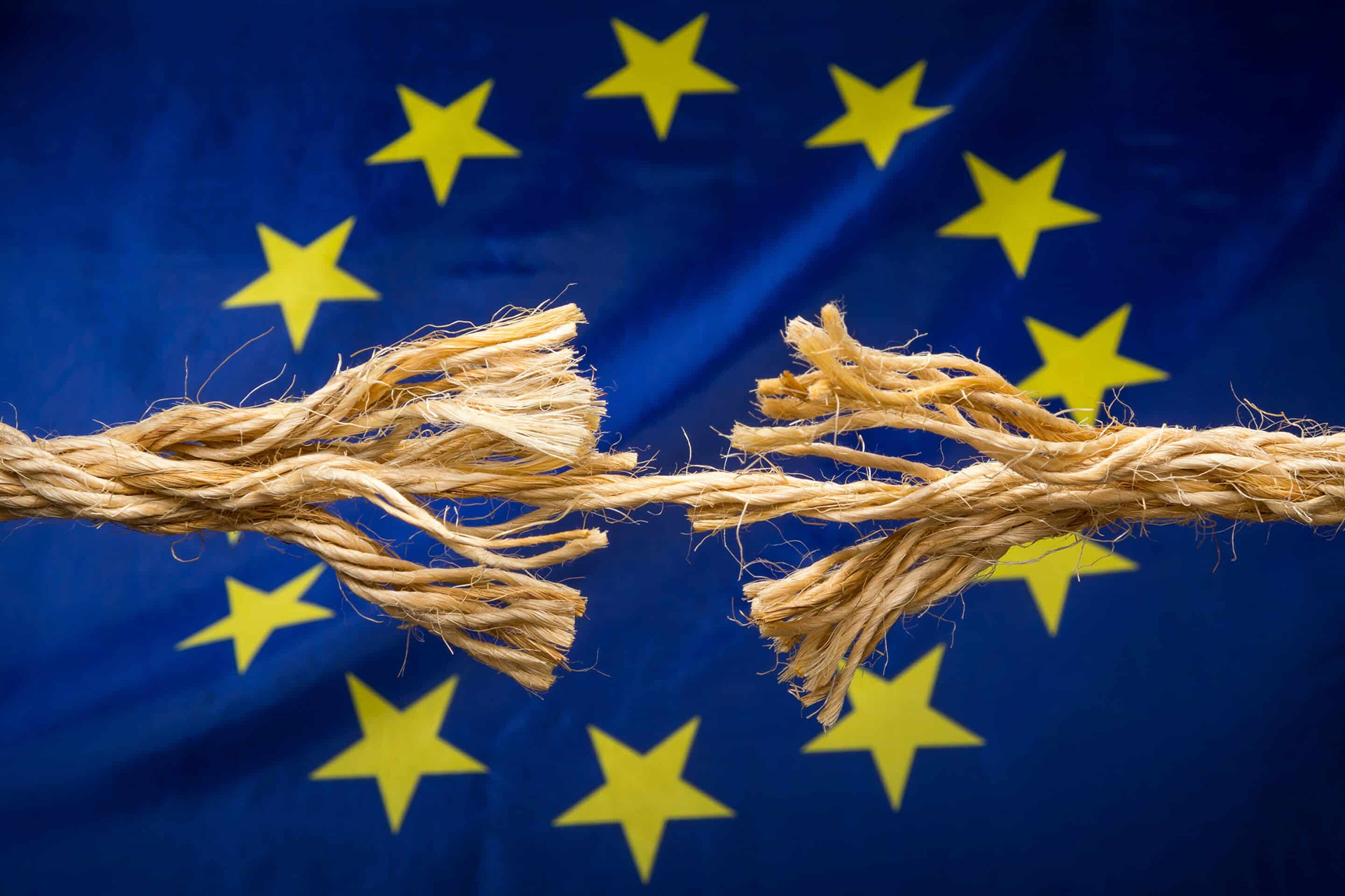Η χώρα στην ζώνη της πολιτικής αστάθειας – Επισκόπηση Τύπου 05/04