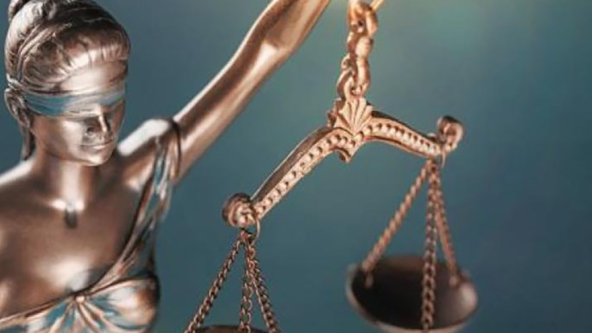H Δημοκρατία των κατά φαντασίαν εισαγγελέων – Άποψη 11/08