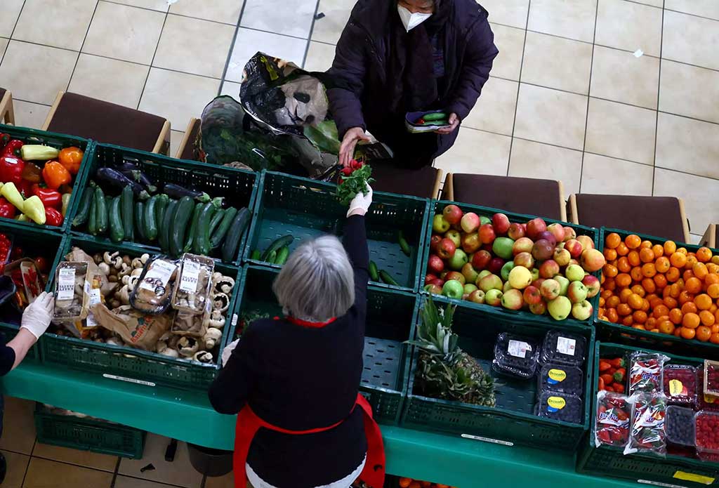Η ακρίβεια πιέζει τη ΝΔ, η αντιπολίτευση τσακώνεται - Επισκόπηση Τύπου 24/09 Η ακρίβεια πιέζει τη ΝΔ, η αντιπολίτευση τσακώνεται – Επισκόπηση Τύπου 24/09